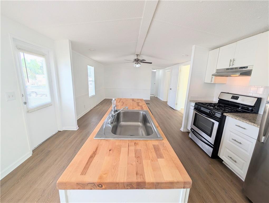 119 Seabreeze Drive Property Photo 18