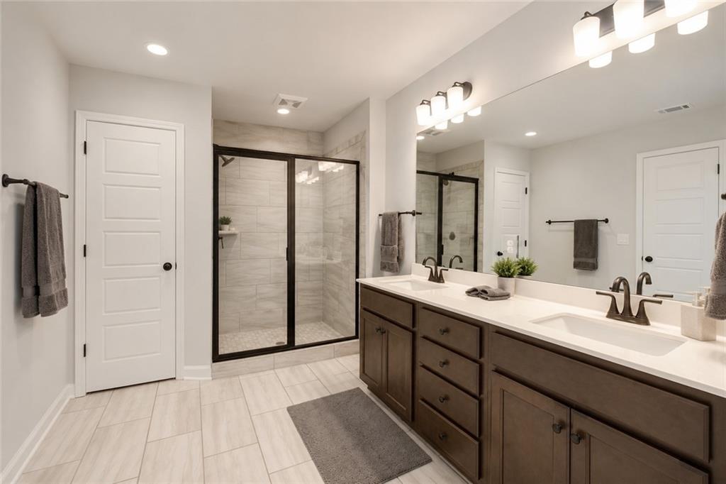 4573 Cypress Park Drive Property Photo 7