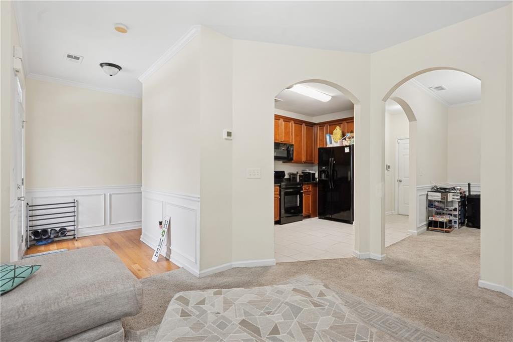 7556 Rutgers Circle Property Photo 6