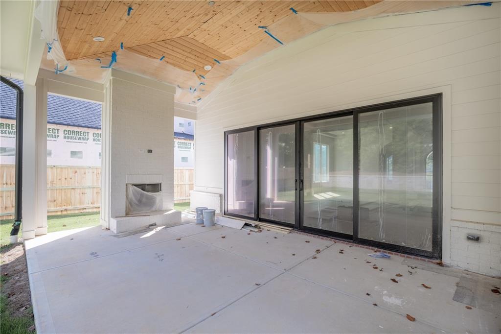305 Hook Street Property Photo 10