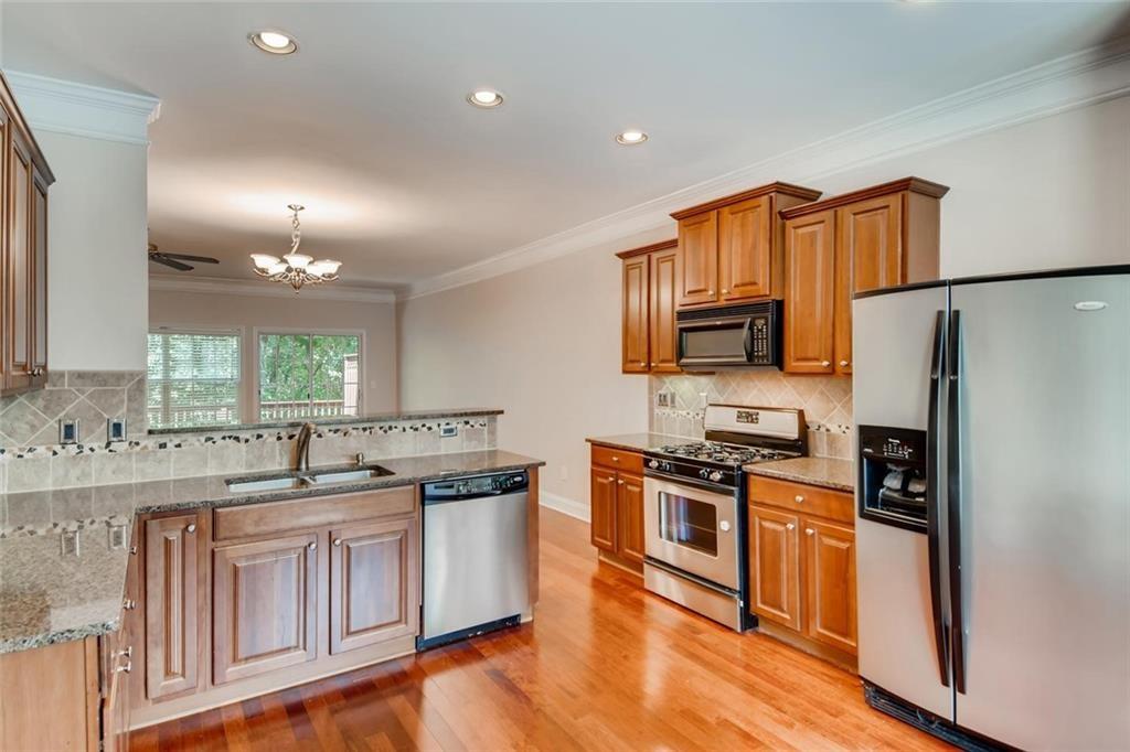 5288 Wellsley Bend Property Photo 2