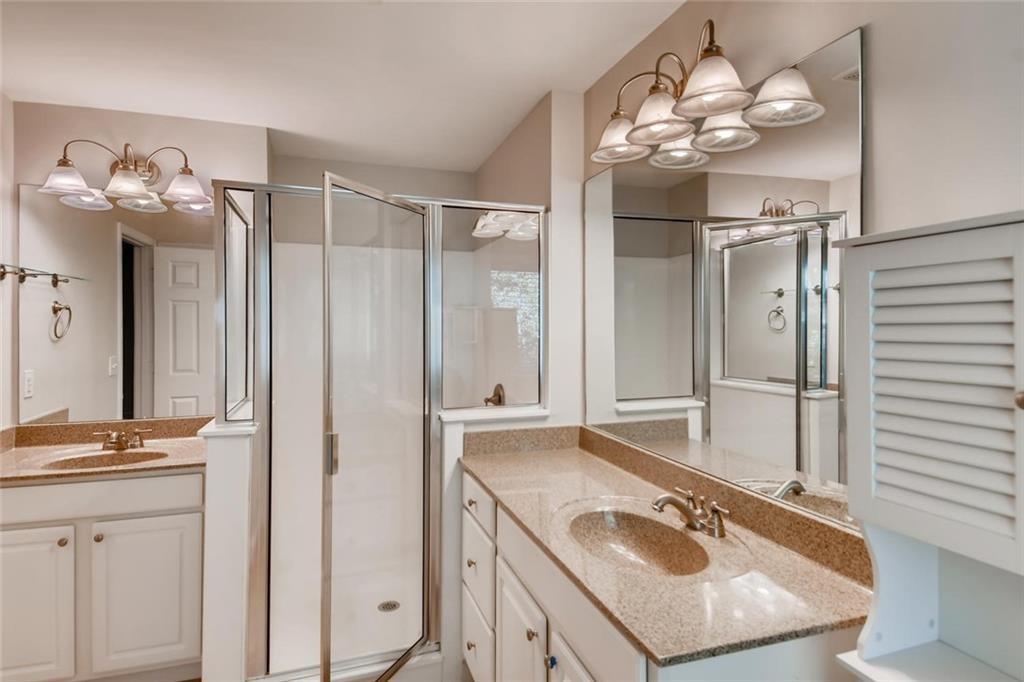 5288 Wellsley Bend Property Photo 7