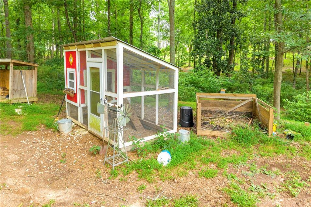 587 J B Owens Road Property Photo 12