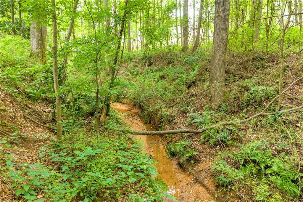 587 J B Owens Road Property Photo 16