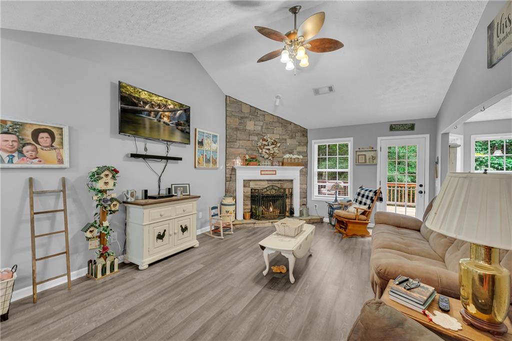 587 J B Owens Road Property Photo 26
