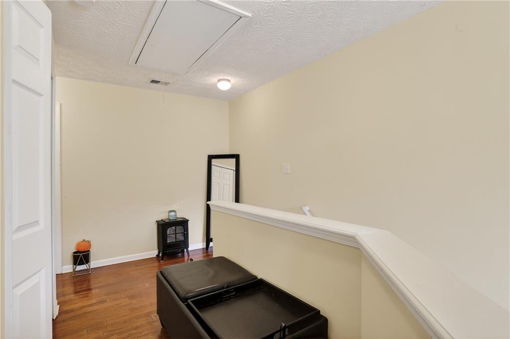 5556 Cascade Run Property Photo 24