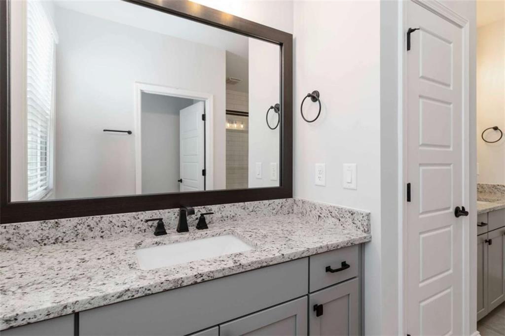 2000 Harvest Pond Circle Unit 2094 - Bramble Property Photo 12