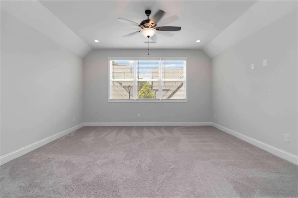 2000 Harvest Pond Circle Unit 2094 - Bramble Property Photo 15