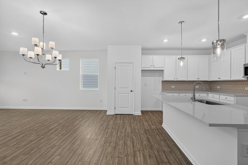 3659 Sagecrest Drive Property Photo 10
