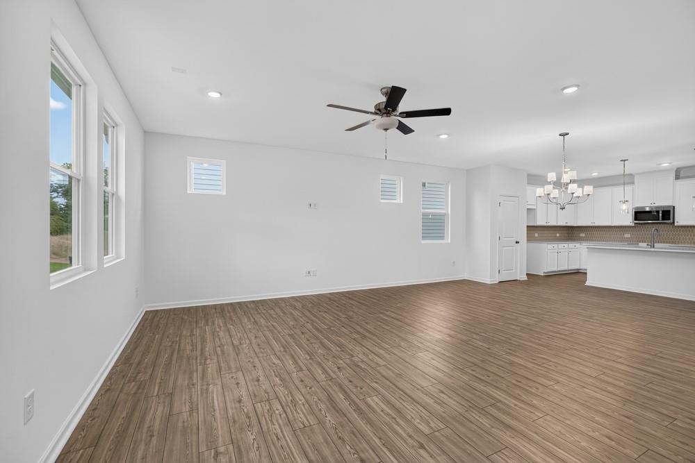 3659 Sagecrest Drive Property Photo 14
