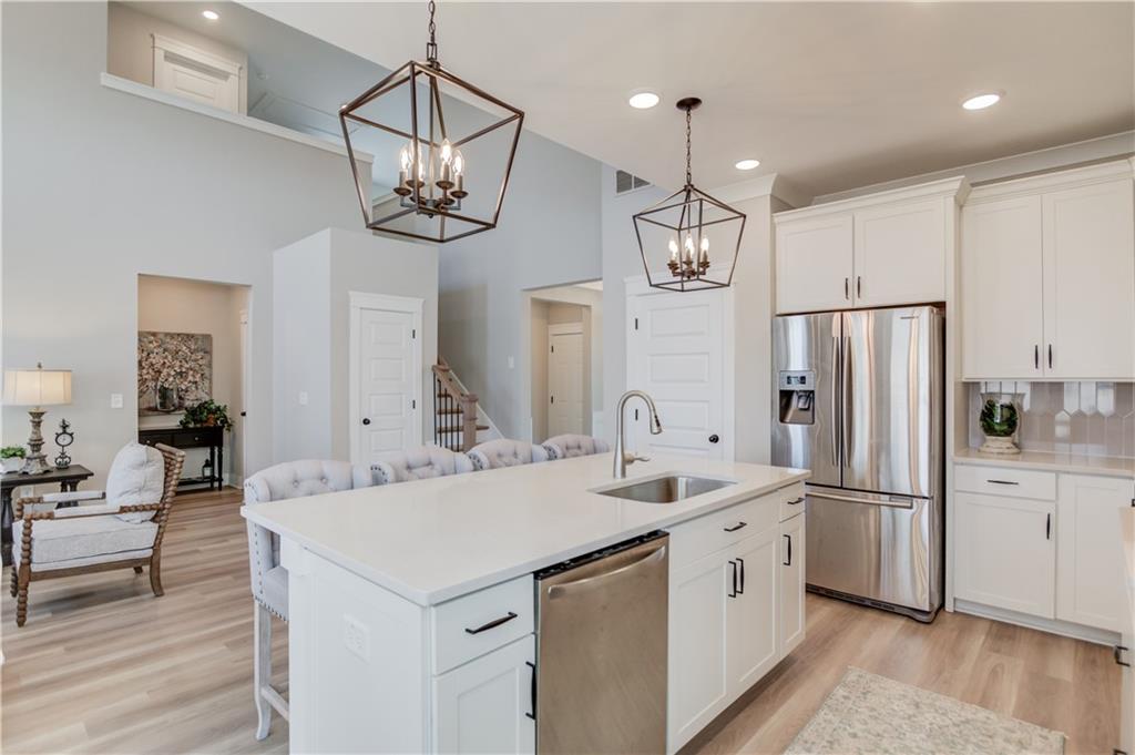 60 Table Rock Court Property Photo 8