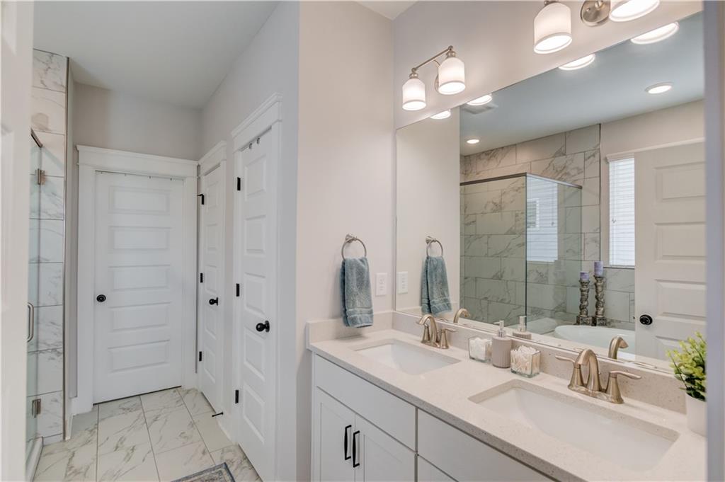 60 Table Rock Court Property Photo 12