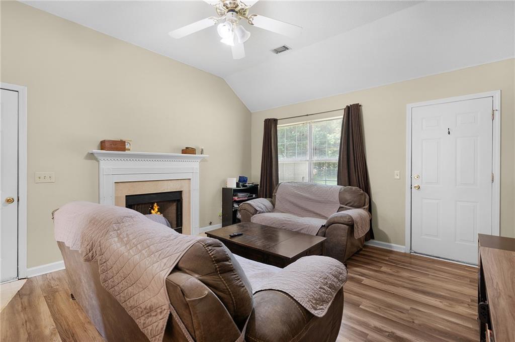27 Manning Mill Way Property Photo 3
