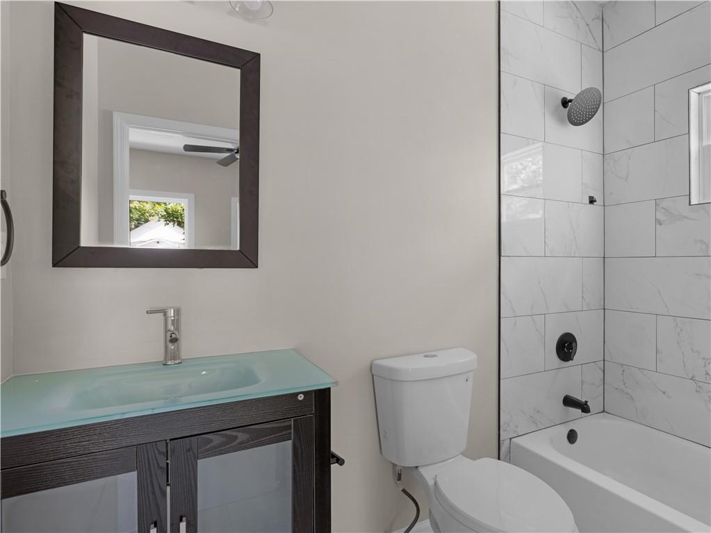 1090 Mcdaniel Street Sw Property Photo 37