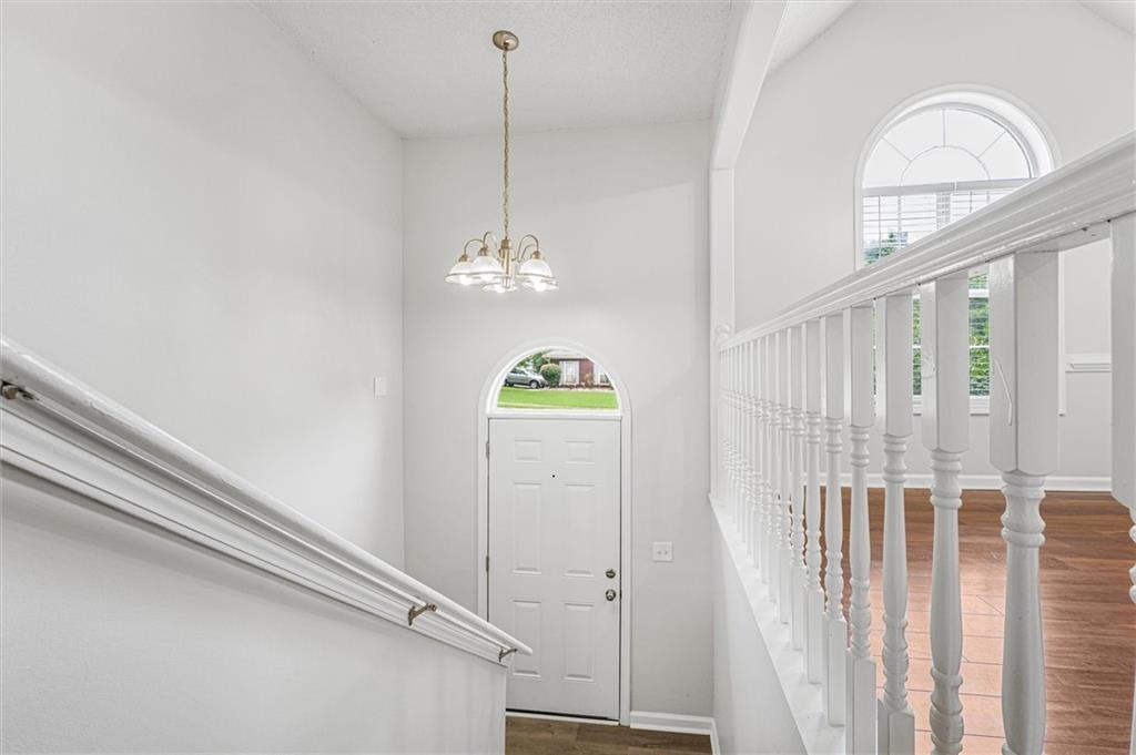 1312 Vine Circle Property Photo 6