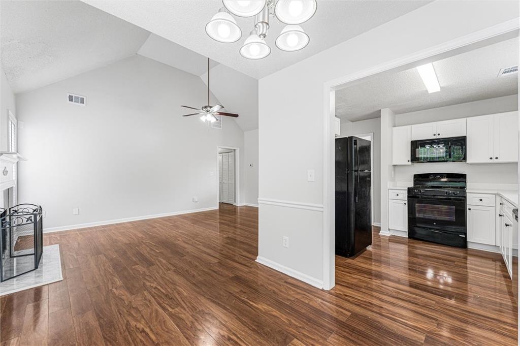 1312 Vine Circle Property Photo 14