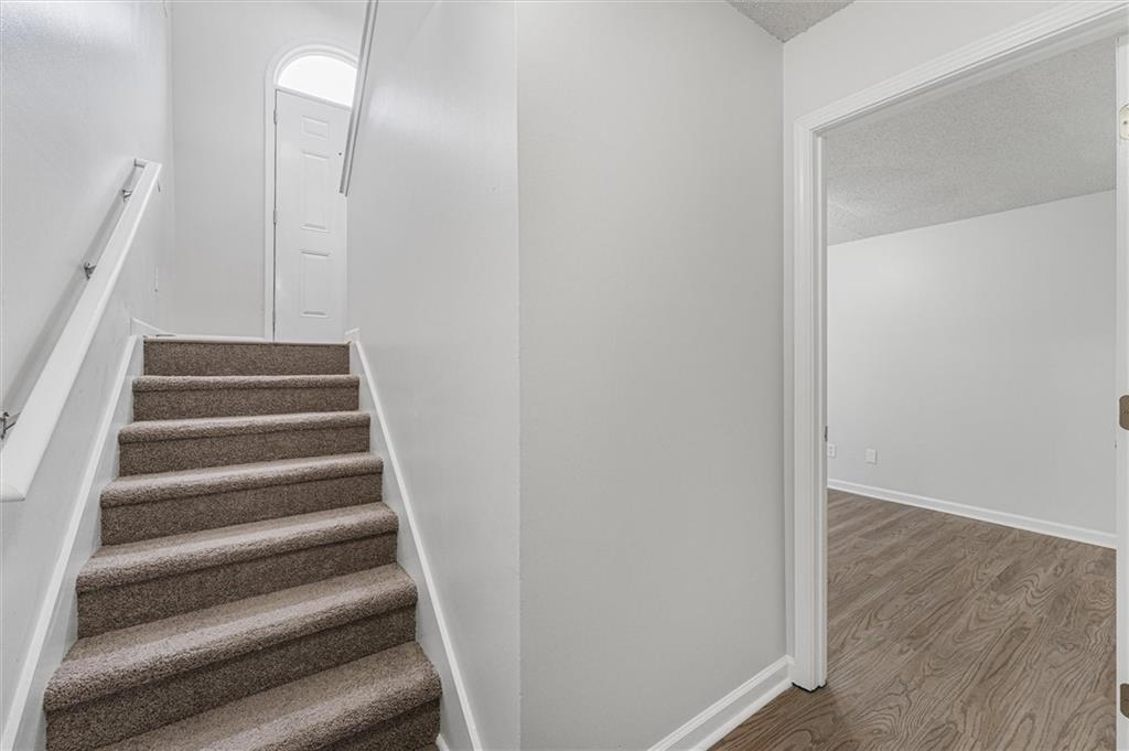 1312 Vine Circle Property Photo 34