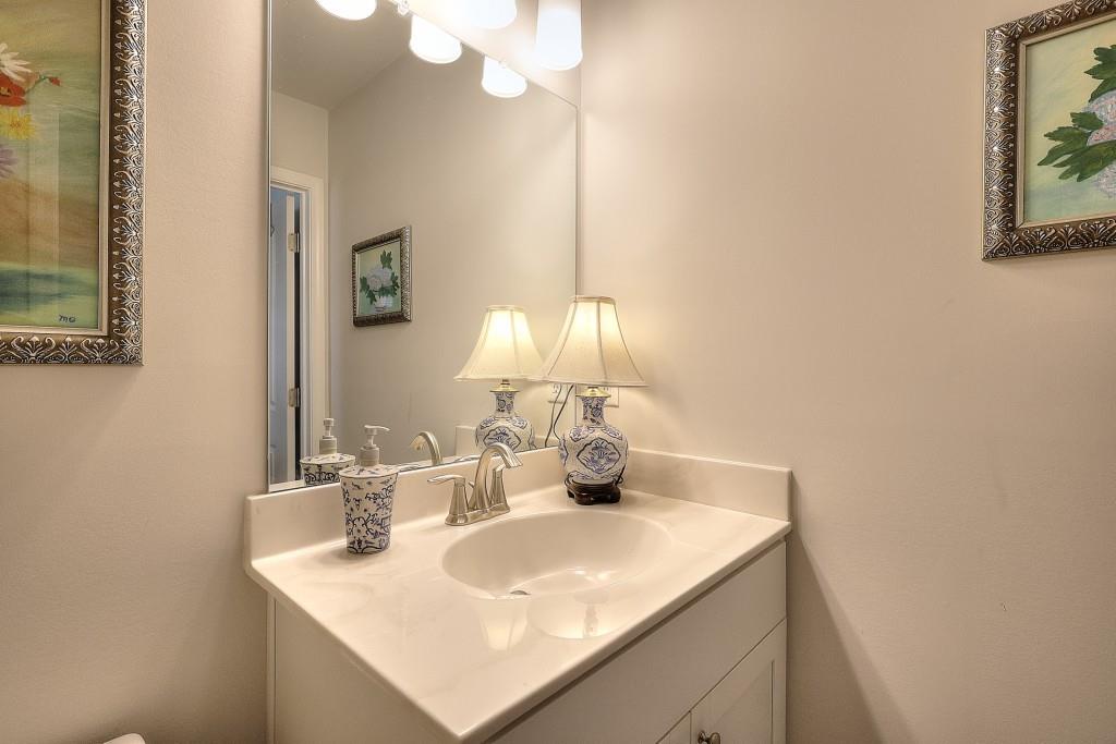 7788701 Property Photo 34