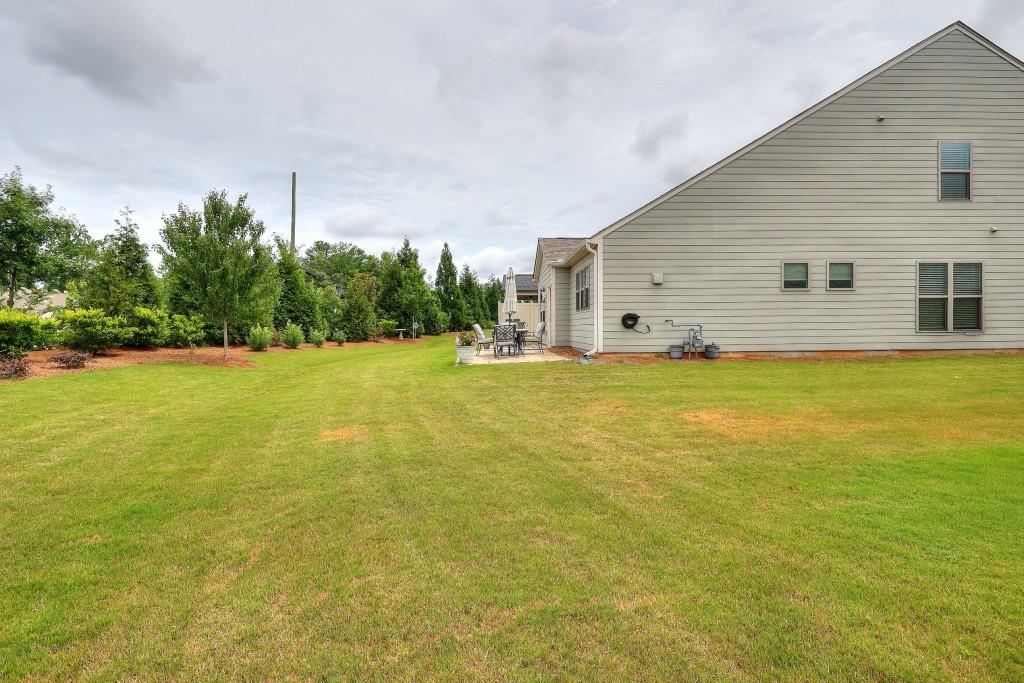 7788701 Property Photo 40