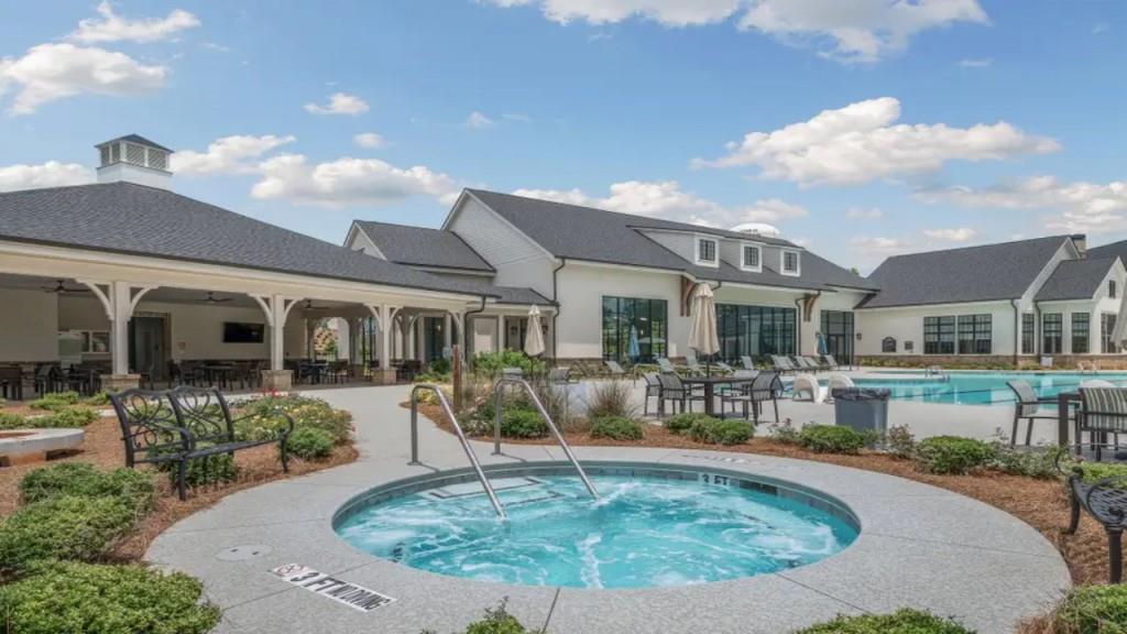 7788701 Property Photo 47