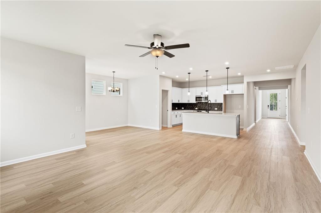3565 Arrow Root Circle Property Photo 6
