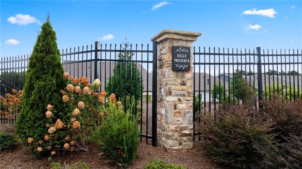 3565 Arrow Root Circle Property Photo 24