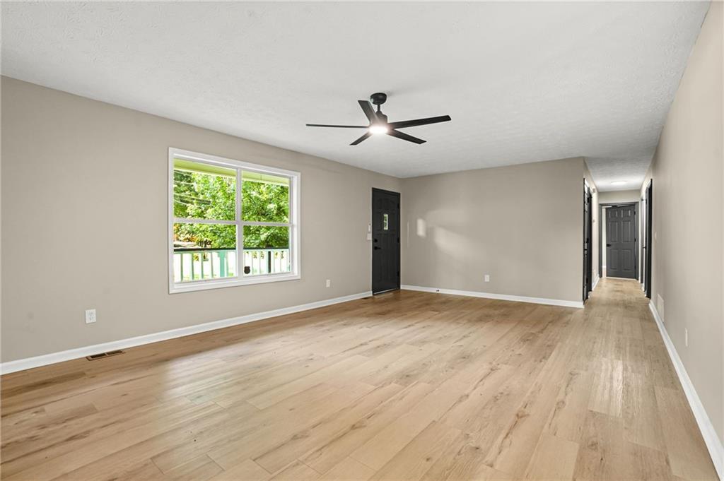 4553 Mars Court Nw Property Photo 7