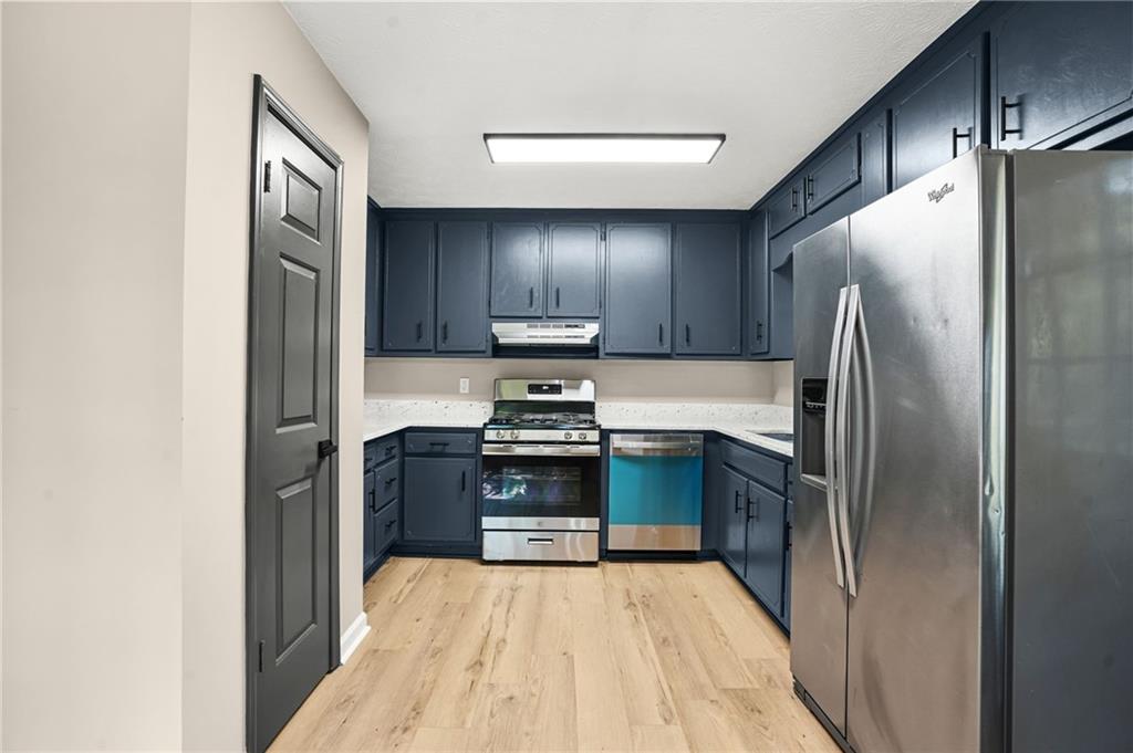 4553 Mars Court Nw Property Photo 10