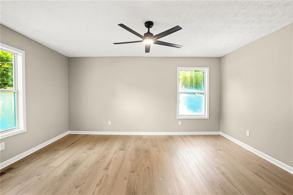 4553 Mars Court Nw Property Photo 14