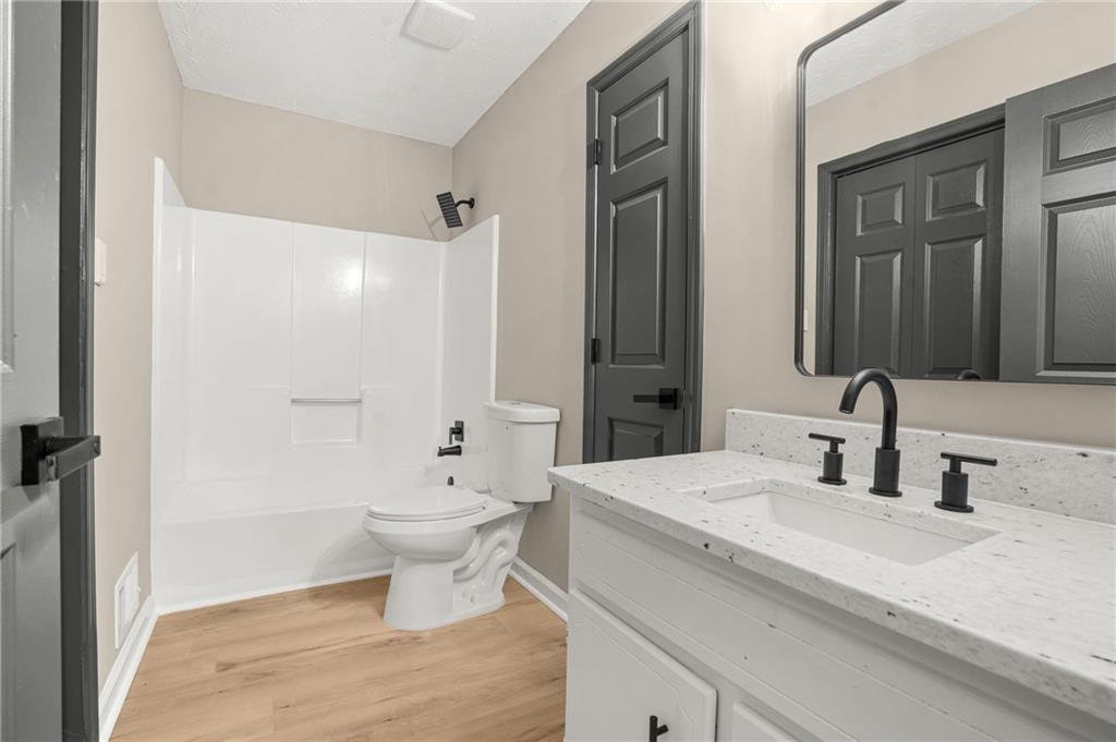 4553 Mars Court Nw Property Photo 23