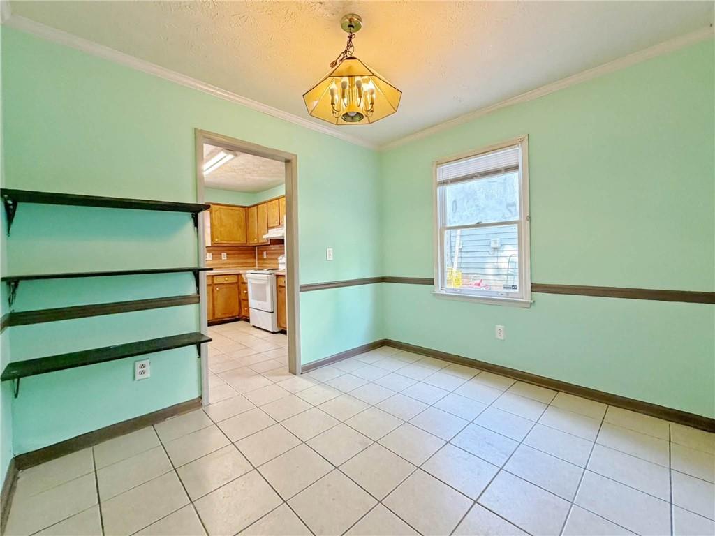 935 Six Oaks Circle Unit B Property Photo 12