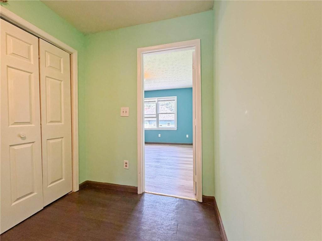 935 Six Oaks Circle Unit B Property Photo 21