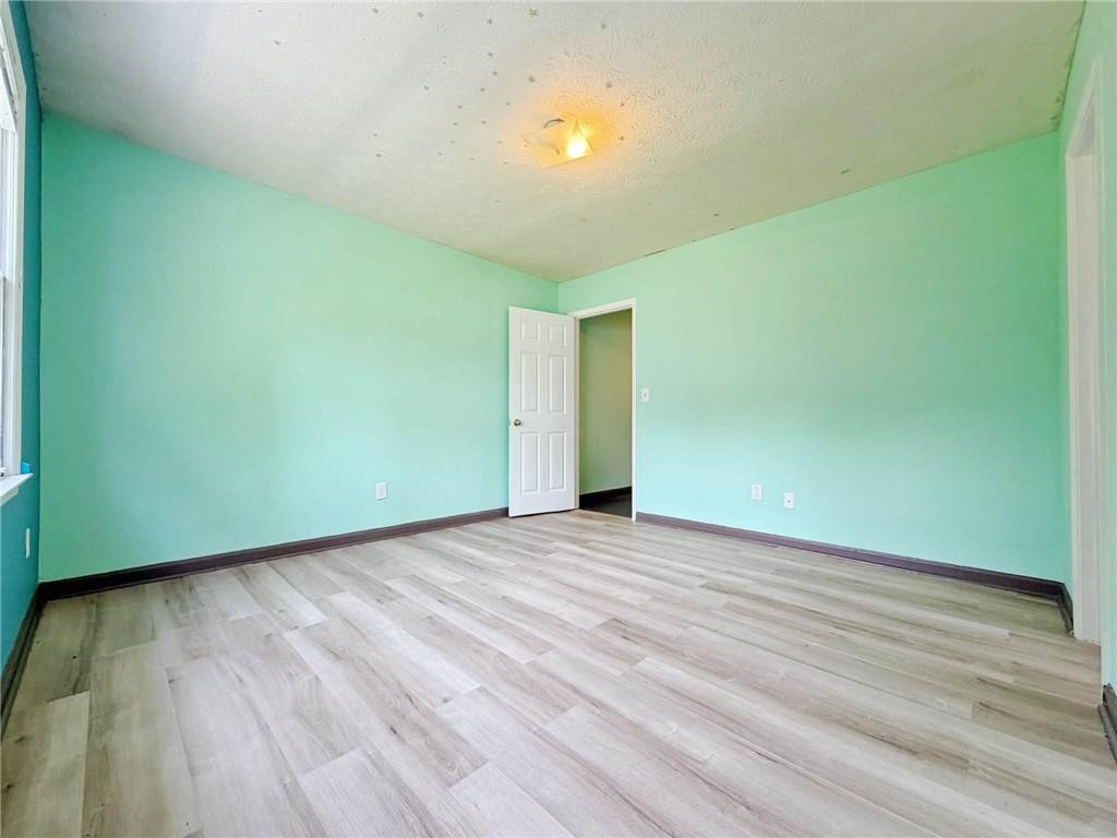 935 Six Oaks Circle Unit B Property Photo 24