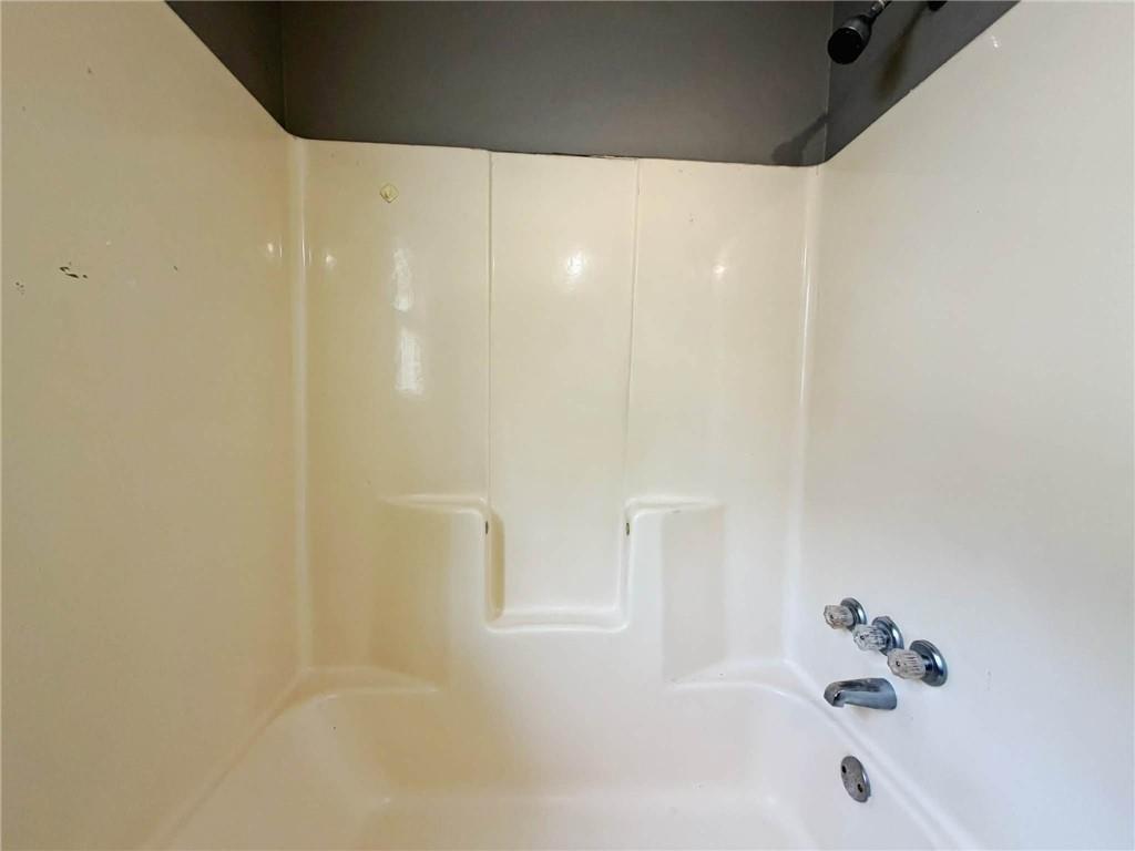 935 Six Oaks Circle Unit B Property Photo 28