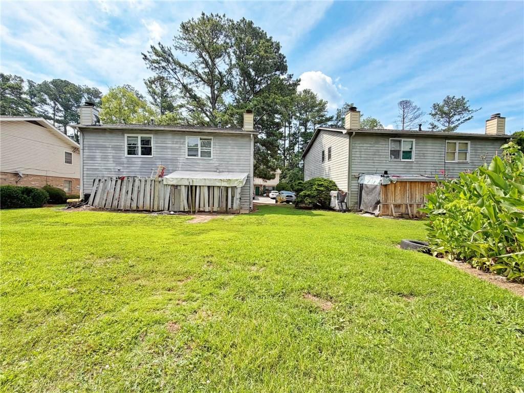 935 Six Oaks Circle Unit B Property Photo 37