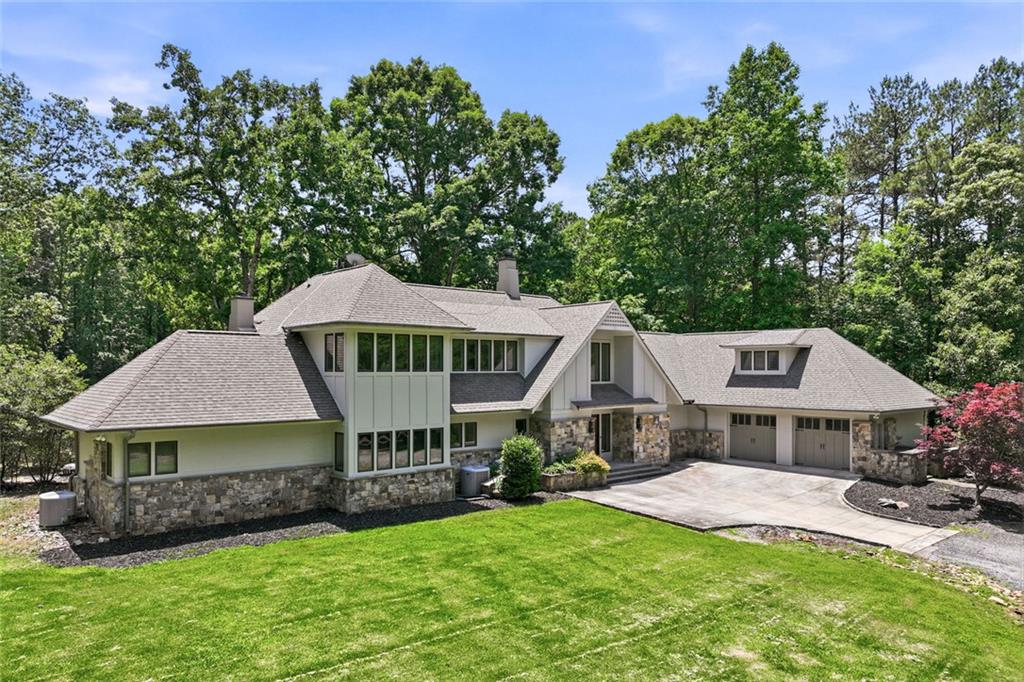3735 Smithtown Road Property Photo 3