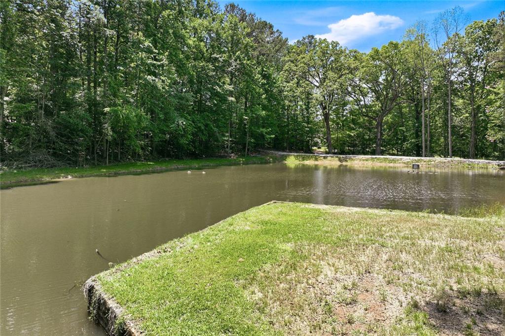 3735 Smithtown Road Property Photo 4