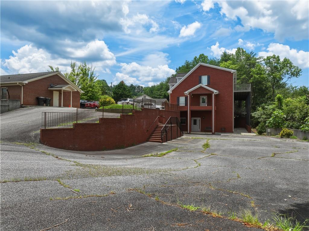 70 Mountain Drive Unit B Property Photo 1