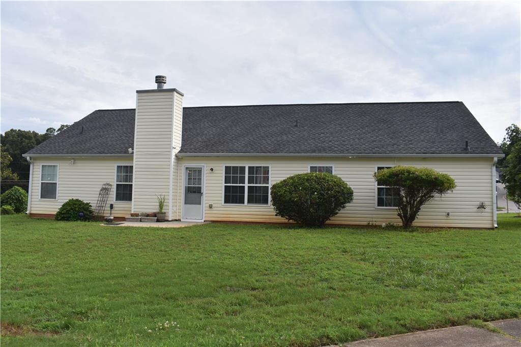 904 Meadow Walk Drive Property Photo 31