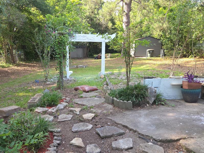 1289 Hillridge Drive Property Photo 3