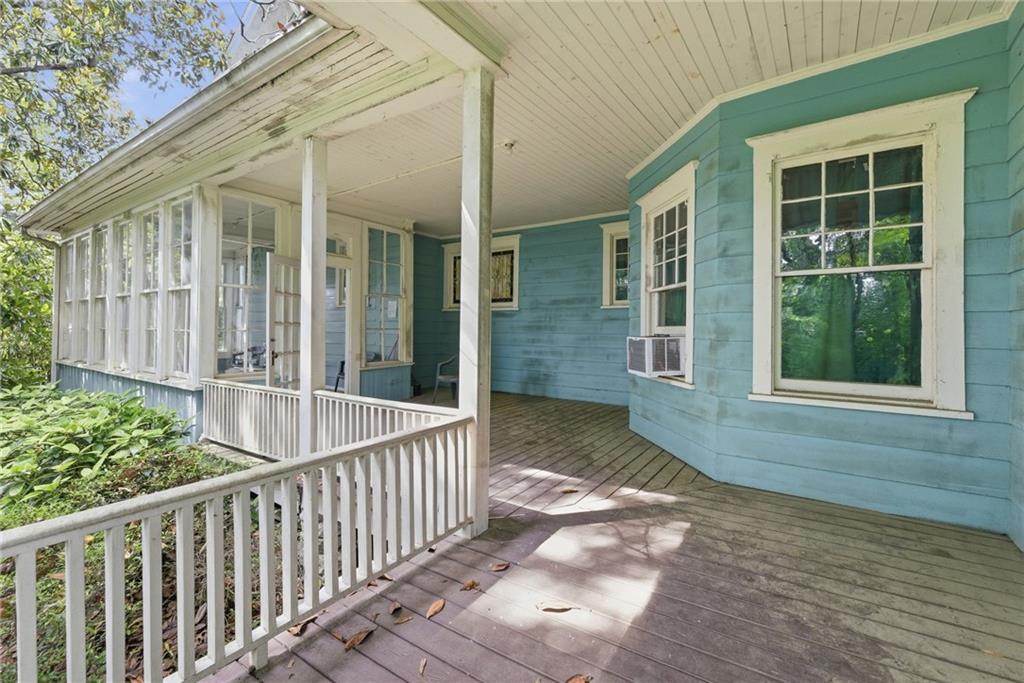 121 W Candler Street Property Photo 38