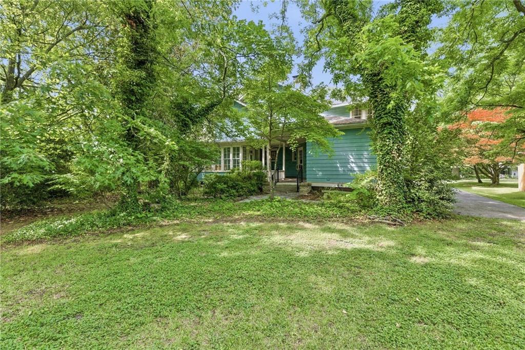 121 W Candler Street Property Photo 44