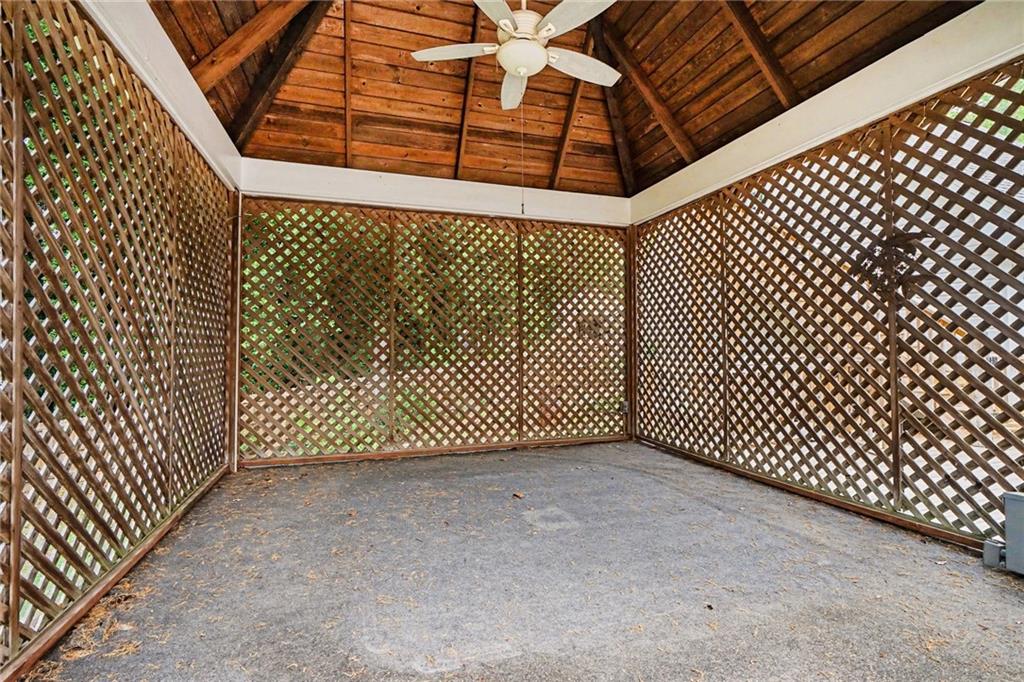 326 Fayette Drive Property Photo 33