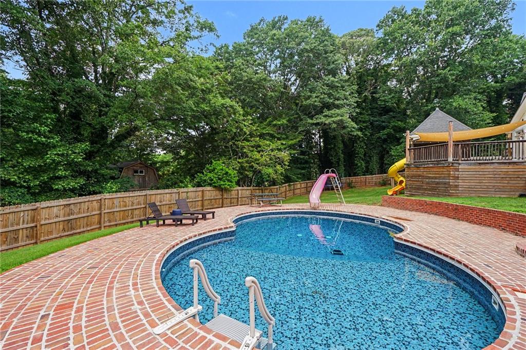 326 Fayette Drive Property Photo 35