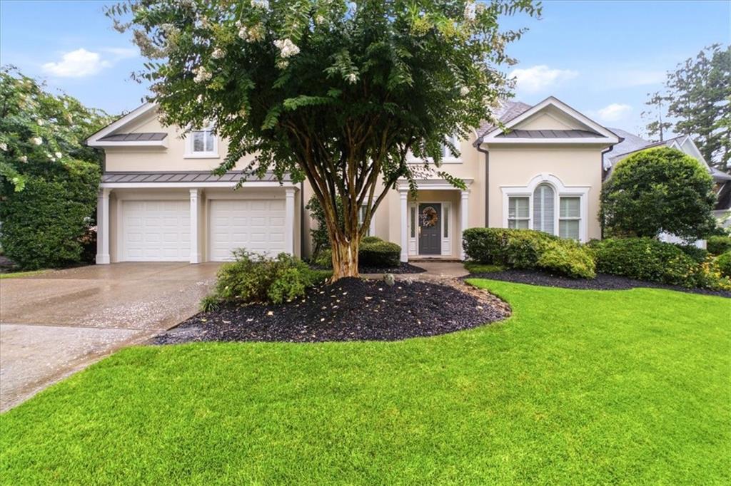 1204 Woodlawn Drive NE