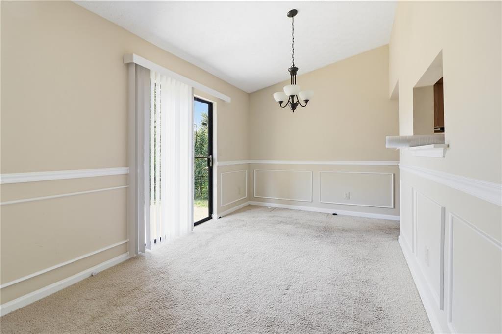 5288 Biffle Downs Road Property Photo 7