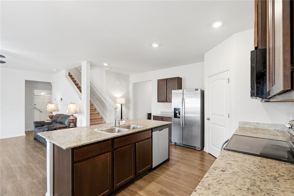 7789365 Property Photo 7