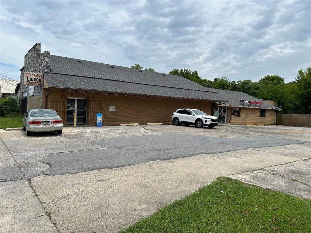 1416 N Broad Street Ne Property Photo 1