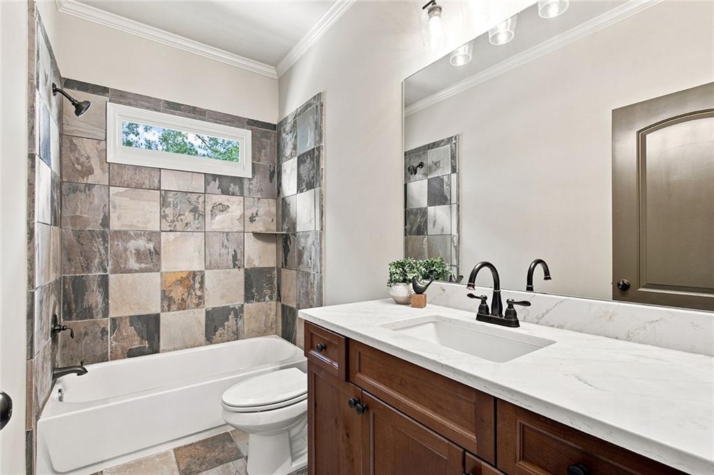 3197 Madison Avenue Ne Property Photo 45