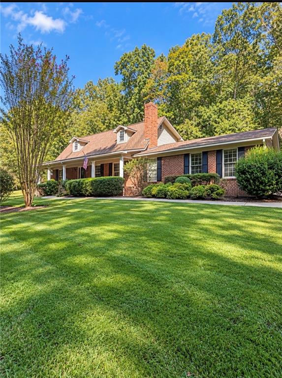 403 S Sequoyah Circle Ne Property Photo 2